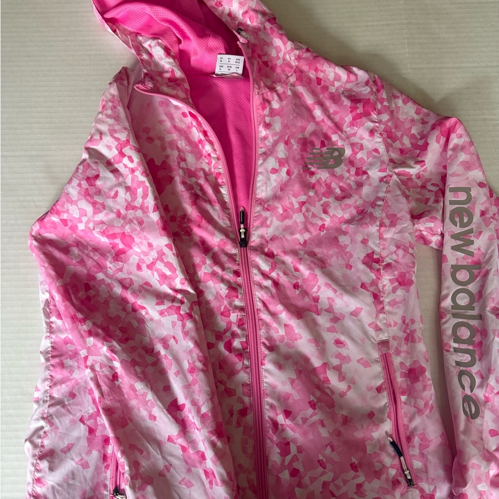 Girl M. New Balance Vibrant Pink rain Jacket